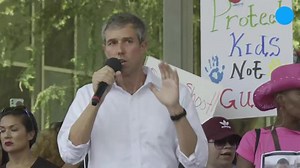 NRA convention kicks off in Houston, turns talks of mass shootings to inner-city violence