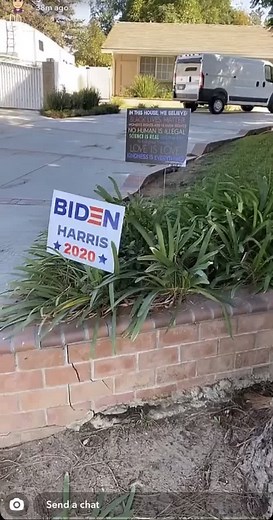 my cousin has no right to be this fucking funny #fyp #spanishtiktok #fucktrump #bidenharris2020 #RhymePOV