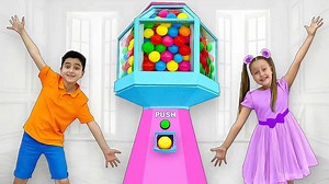 Giant Gumball Machine adventure with Dana and Danny