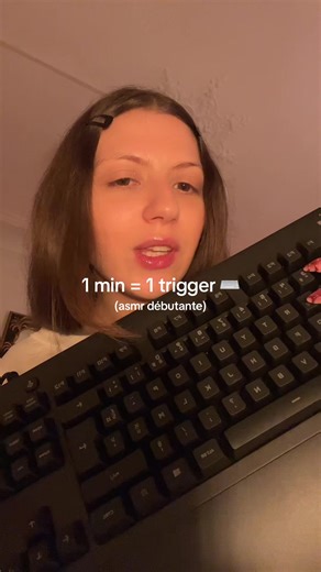 1 min de trigger clavier ⌨️ / asmr débutante #lofiasmr #asmr #asmrsoundsgirl
