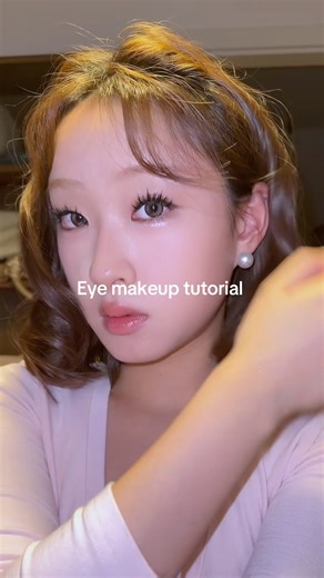 Glittery Pink eye makeup tutorial💖💖