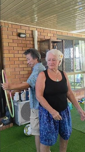 Circus activities for seniors - combined with physical therapy/occupational therapy 🤹🏻‍♀️🎪