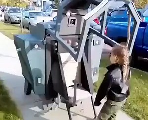 This handmade robot costume is pure engineering genius