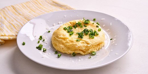 We Tried the Famous 2-Ingredient Microwave Omelet—and It Blew Us Away