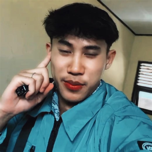 happy birthday tayen semogaaaaaa hbddddd yaaaaa diii hbddddd innnn yaaaa yennnnn#@saputroade2 #masukberandafypシ #bantulike #masukberandafyp #fypage #fyppppppppppppppppppppppp