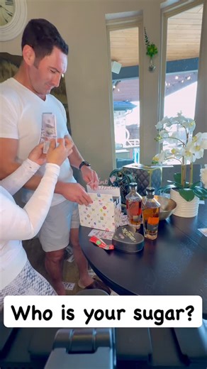 Tina Barta on Instagram: "SURPRISE! 🎉 My Valentine’s Day gifts for Patrick (aka Shugz) who always says he “needs nothing.” 😅 🎂Send a Cake 🤑 (send the message that their love is the sweetest sugar) 🥩 Meathearts (for the certified meatheads) @manlymanco 🥃 (Spoil-level) Winglore Spirits American Single Malt Whiskey Bourbon With a little note that reads: “The Trip is EZ when you ride with the best. The Spirit of Legends toast forever. “ 💝 Tag who you’re sharing dessert with 👇 (or the one who