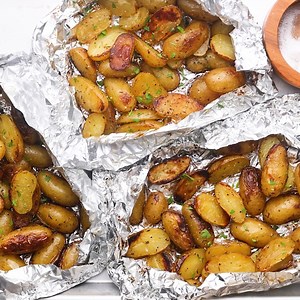 Grilled Potatoes In Foil! https://littlesunnykitchen.com/grilled-potatoes-in-foil/ | Little Sunny Kitchen