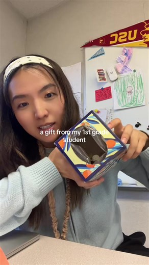 Gift from My 1st Grade Student: Teacher's Touching Moment