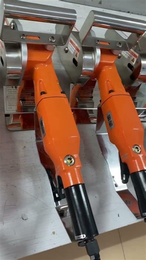 ten HN-10 Pneumatic Handheld Carton Waste Strippers to a valued partner in Turkey