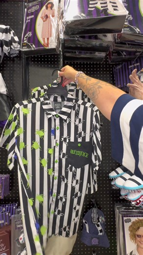 1.1M views · 13K reactions | Let’s turn on the juice with this year's finds. #SpiritHalloween #Beetlejuice | Spirit Halloween | Facebook