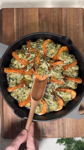 Okay these are truly unbelievable! These crab-stuffed shrimp are about to become your new signature dish 🦐 Recipe by @themoodyfoody #RecipeBelow #CookingWithRachaelRay For the shrimp: 2 lbs 16-20 shrimp, deveined & butterflied 2 tsp smoked paprika 1 tbsp olive oil 1 tsp Old Bay 1 tsp garlic powder 1 tsp onion powder ½ tsp Italian seasoning ½ tsp pepper For the filling: 8 oz lump or claw crab meat 1 cup cooked spinach, strained & chopped 6 oz chopped artichokes 1 cup mayo 1 tbsp dijon mustard 1 