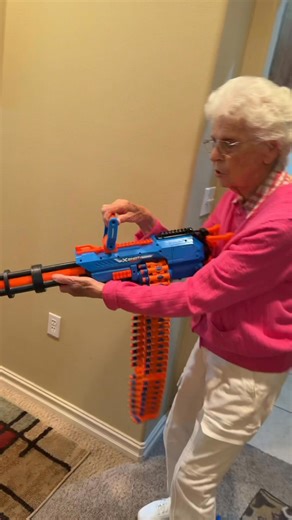 She searching! | Holden Davenport