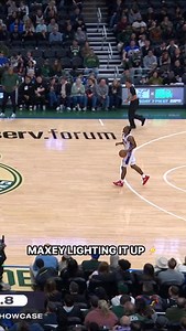 Macey’s got the touch! 20 points in the first quarter and a flip for good measure! 🤞 Sixers/Bucks • ABC | NBA