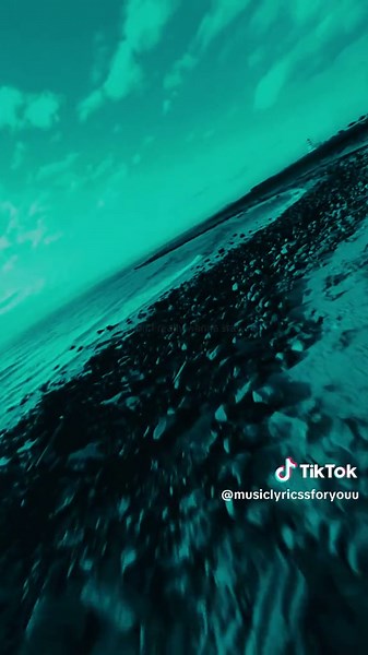 Hot n cold katy Perry - #fyp #hotandcold #katyperry #lyrics #songlyrics