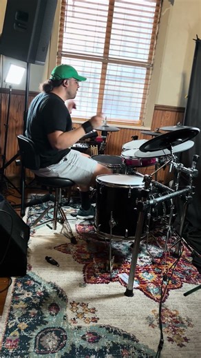 Why Lars Ulrich is the best drummer of all time part 3 #drummer #metallica #larsulrich #rolanddrums