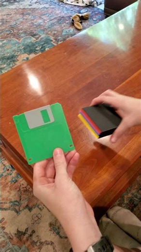 Day 275: I Made Retro Floppy Disk Coasters! #3DPrinting #RetroTech #DIY #Maker