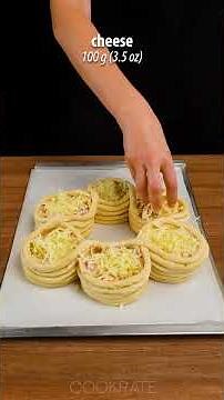 I taught all my friends how to make this puff pastry appetizer!