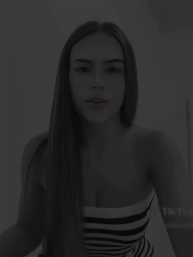 The Stunning Beauty of Alex Padillaa