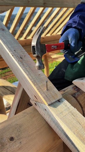 Pieces of wood for connecting the roof tile frame #shorts