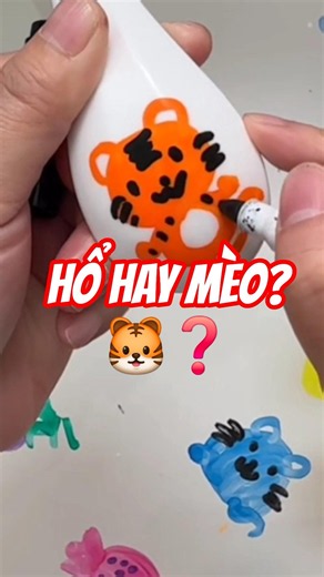 Painting the King of the Jungle, but To Mo says it looks like a goofy ginger cat