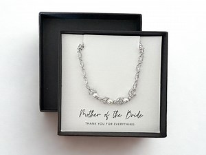 Mother of the Bride Leaf, Pearl Bracelet, Silver, Wedding Gift for Women, Gift for Mother of the Bride, Gift for Mother of the Bride - Etsy