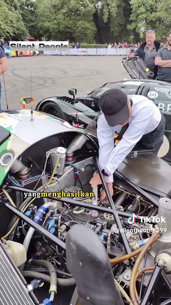 Mazda 787B: Kecepatan dan Keunikan dalam Balap