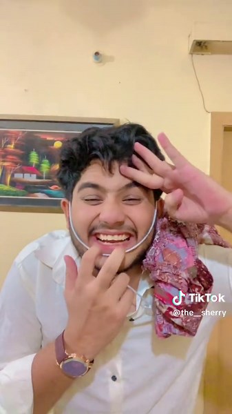 Cachu Brand vs Sherry: A Fun Comparison Video