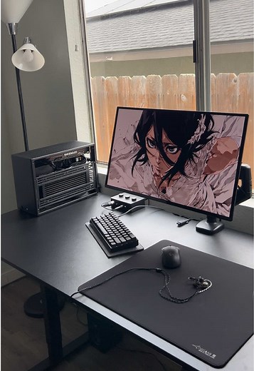 Minimalist Tech Desk Setup Ideas