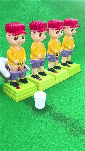 Hissing Prank 😂 Loud Funny Shock Viral Mystery Box Reaction AC_210 #funny #asmr #shorts ♥️👍