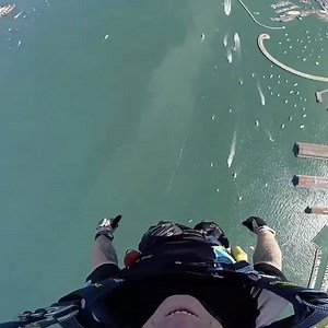 The U.S. Navy Parachute Team "The Leap Frogs" have the best job ever, wouldn't you agree?! #CRW #PDLightning | Performance Designs