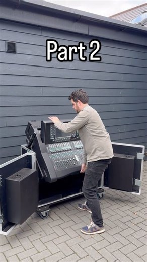 Ross Rothero-Bourge on Instagram: "Flip case part 2- modifications! 👑 🔊 🎚️ . . . . #livesound #soundengineer #recordingstudio #allenandheath #dlive"