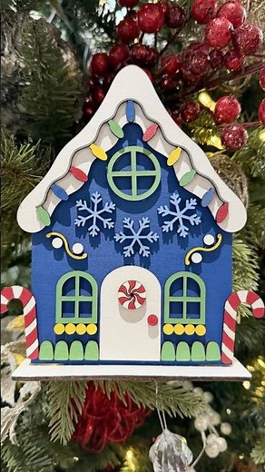 Laser Magic Turns Wood Into DIY Holiday Art!