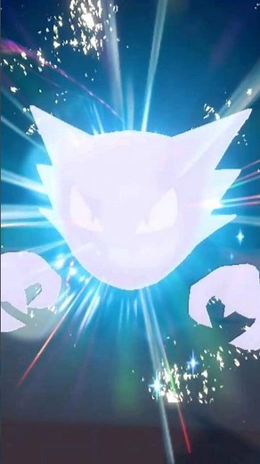 Evolving Shiny Haunter into Shiny Gengar on Pokemon Scarlet Violet