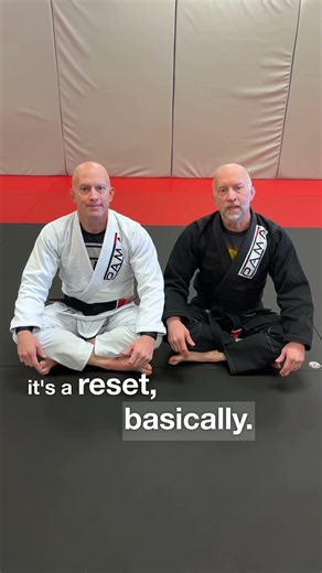What Tapping Really Means in Jiu Jitsu