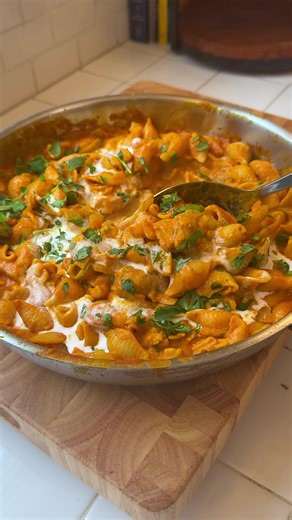 Butter Chicken Pasta Recipe: Easy Dinner