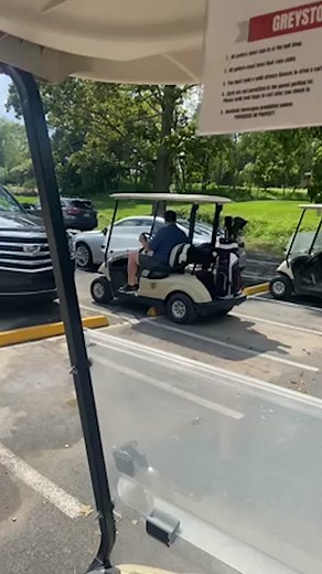 Time to hit the driving range 🛺🏌️‍♂️ #afv #golf #fail