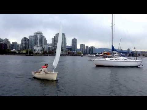Sailing my new 8 foot Trinka sailing dinghy