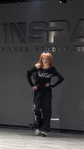 Modern Dance Choreography Techniques for Dancers