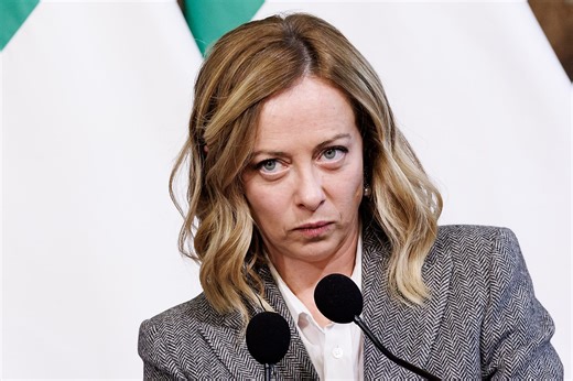 Meloni dice che il governo non vuole cambiare la legge sullo sciopero, ma difende la precettazione