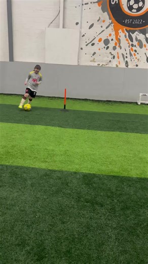 Why are families snapping up spots so early for our spring football sessions? It's simple: • Kids get first pick of prime training times • Early booking locks in consistency for skill growth • Sessions fill fast due to limited spots on our indoor 4G pitch Booking early means your young footballer won't miss a beat this season — building confidence, fitness, and teamwork every week. Ready to secure your child's place and kick off their football journey strong? What's your top reason for booking e