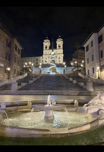 Exploring the Iconic Spanish Steps in Rome