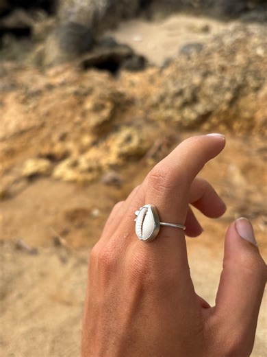 Silver Cowry Shell Ring With Bubble Details - Etsy