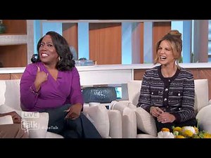 Miranda Cosgrove says iCarly movie is in the works