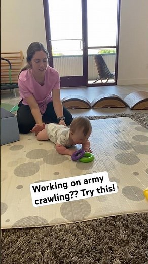 Army crawling and alternating legs! #pediatricphysicaltherapy #pediatric #pt #crawling