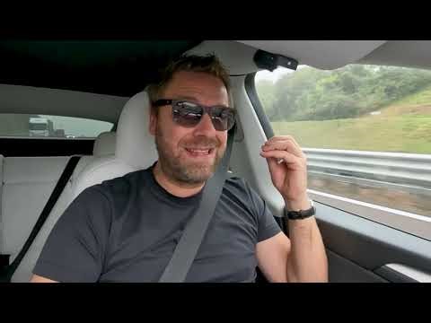 OCCHIO al marchio GENESIS by Hyundai Motor Company...