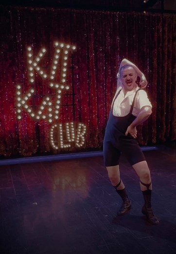 Descubre el Cabaret: Un Espacio de Diversión y Arte