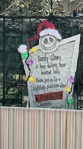 The Holday Themed Haunted Mansion Opens Aug 21st #disneyparks #disneyland #dca #disney @Disney Par