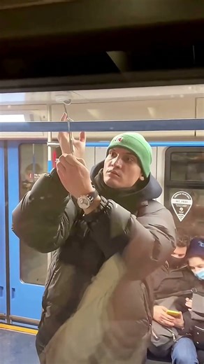 This boy had fun by handcuffing his friend .#shortvideo