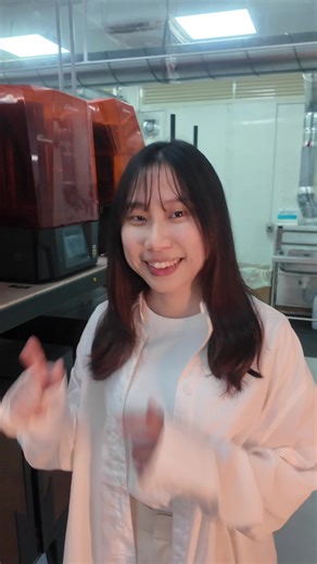 Precision. Scale. Reliability. Meet the Phrozen Sonic Mighty Revo 16K — designed for creators who refuse to compromise. ✨ 16K Ultra-Sharp Resolution – flawless detail with minimal sanding required, saving time and effort 📏 Large Build Volume – 224 × 127 × 235 mm, print more in one go ⚙️ Intelligent Features – stay focused on creativity with automated leveling, failure detection, and remote control 🌿 Cleaner Workflow – integrated purifier and hassle-free upkeep Ideal for jewelers, artisans, des