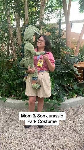 Mom and son matching Jurassic Park costume! #momandsoncostumes #matchingcostumes #jurassicpark | HalloweenCostumes.com